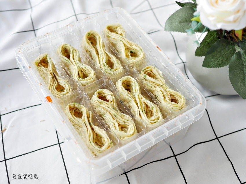 【彌月】六月初一8結蛋捲。越吃越涮嘴的幸福好滋味！8結聯名咖啡彌月禮盒｜台中美食 - 曼達愛吃鬼