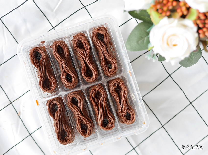 【彌月】六月初一8結蛋捲。越吃越涮嘴的幸福好滋味！8結聯名咖啡彌月禮盒｜台中美食 - 曼達愛吃鬼