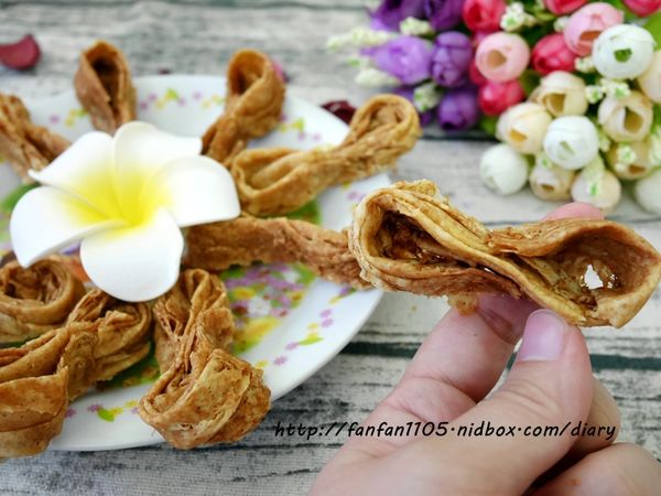 【伴手禮推薦】六月初一 8結蛋捲 蛋奶素 送禮送8結,讓您8888發發發發過好節! (10).JPG