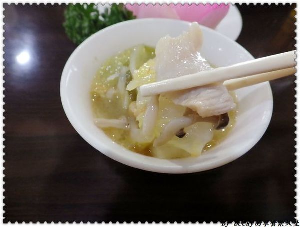 <捷運奇岩站>家族、三五好友聚餐，選用當日漁獲、新鮮美味餐點、平價海鮮料理～北投龜山島海鮮料理餐廳