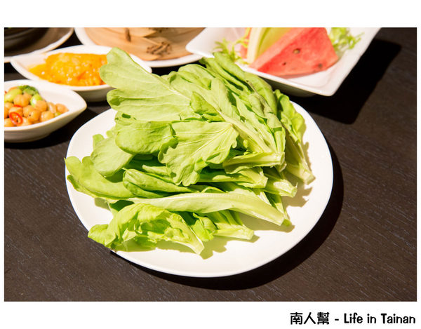桂田蔬食：【台南美食】蔬食不等於素食｜單點.鍋物套餐｜健康飲食也可以很美味｜蔬食料理~桂田蔬食