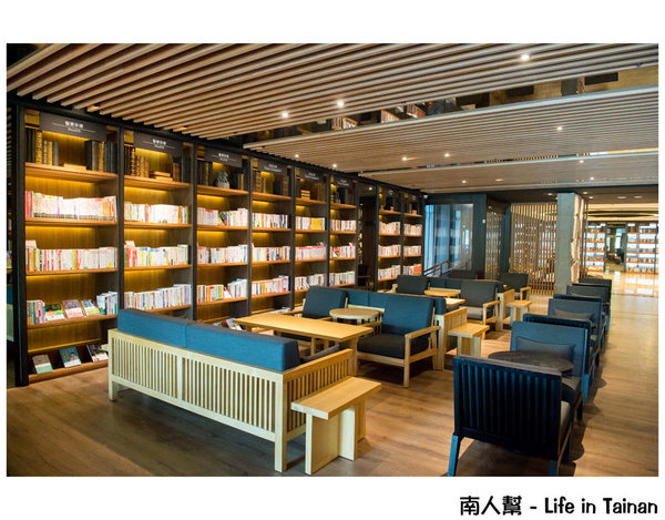 桂田蔬食：【台南美食】蔬食不等於素食｜單點.鍋物套餐｜健康飲食也可以很美味｜蔬食料理~桂田蔬食