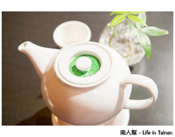桂田蔬食：【台南美食】蔬食不等於素食｜單點.鍋物套餐｜健康飲食也可以很美味｜蔬食料理~桂田蔬食