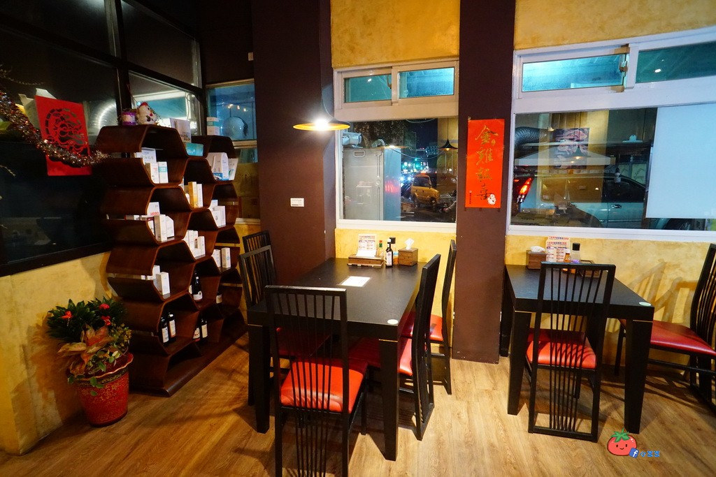 三重串燒吃到飽 六葉烤肉