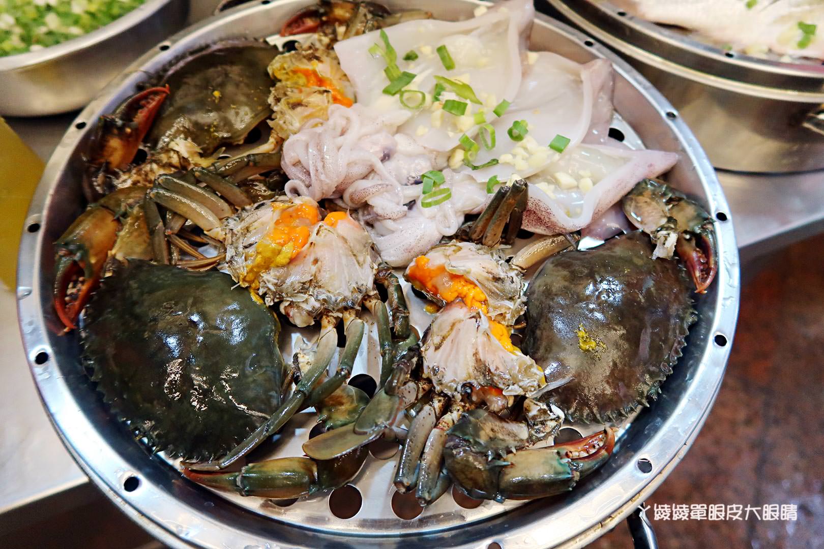 新竹宵夜美食推薦《二月牌沙茶爐》!年輕老闆服務親切,海鮮塔火鍋一鍋多重享受,內有隱藏菜單