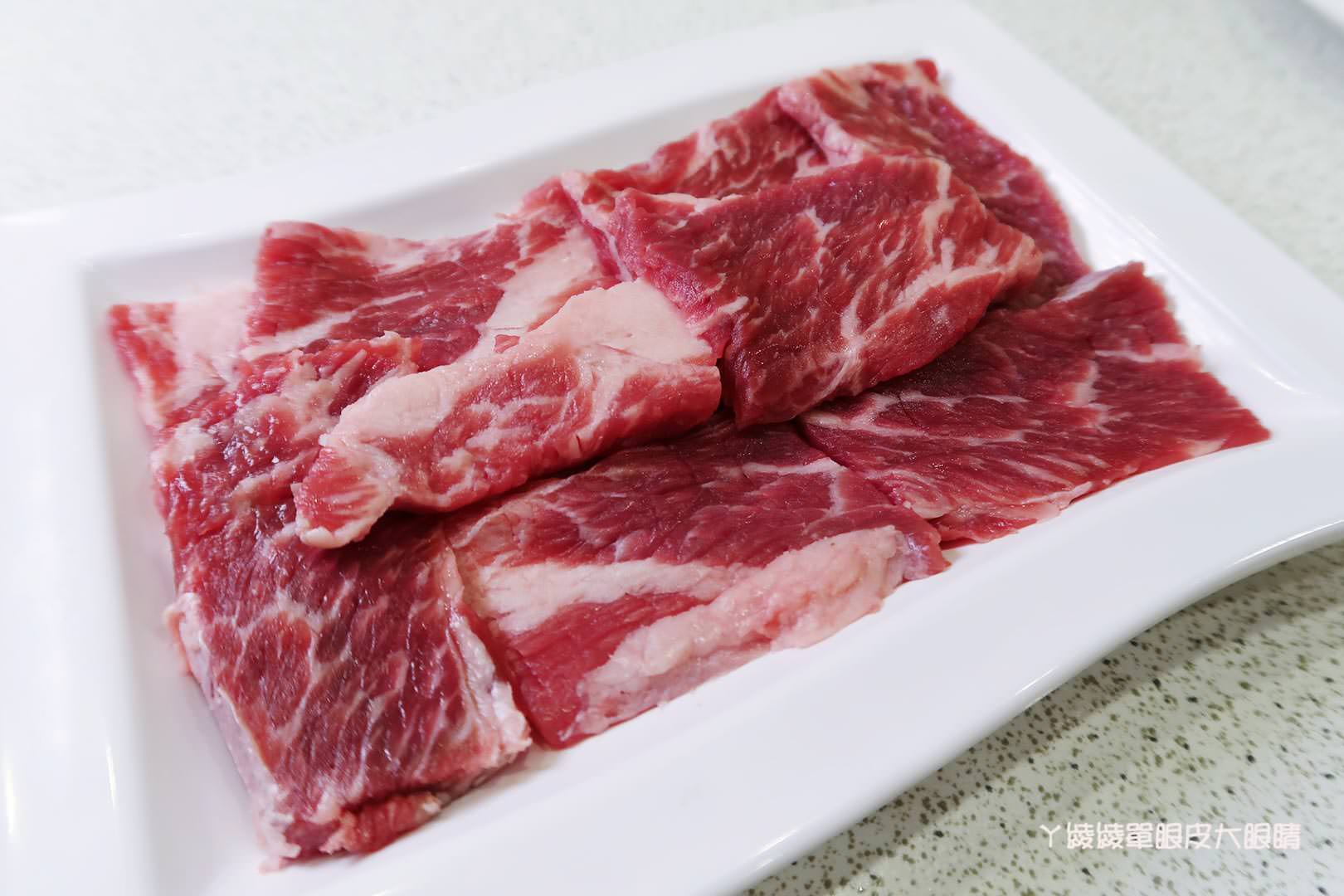 新竹宵夜美食推薦《二月牌沙茶爐》！年輕老闆服務親切，海鮮塔火鍋一鍋多重享受，內有隱藏菜單