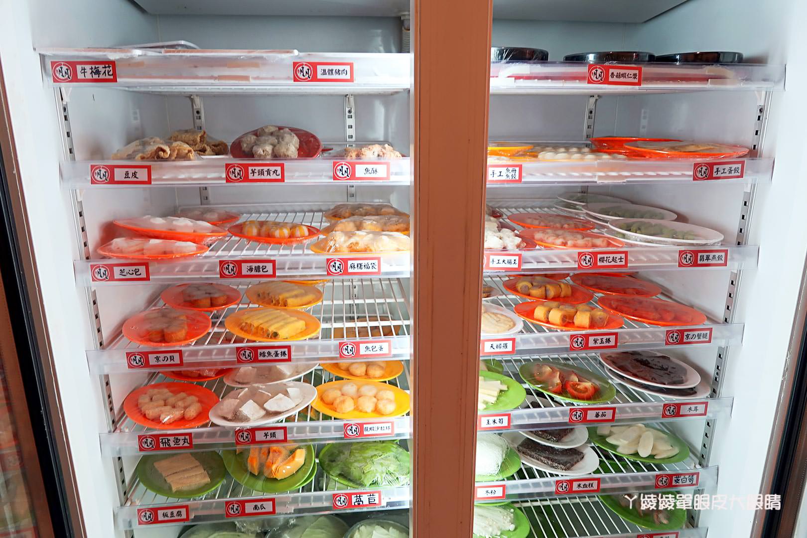 新竹宵夜美食推薦《二月牌沙茶爐》！年輕老闆服務親切，海鮮塔火鍋一鍋多重享受，內有隱藏菜單