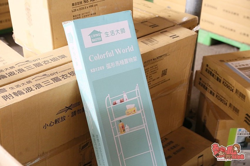 內行人都來這家！日用品.餐具.玩具.中秋烤肉用品全面批發價，不用低消就能買的批發工廠：金嘉鉎日用百貨批發全新升級2.0 - 熱血玩台南。跳躍新世界