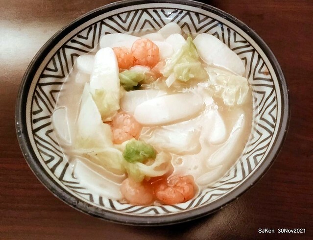 珍品九如湖州粽專賣店(Fried rice, shrimp noodle & wonton), Taipei, Taiwan, SJKen, Nov 30, 2021.