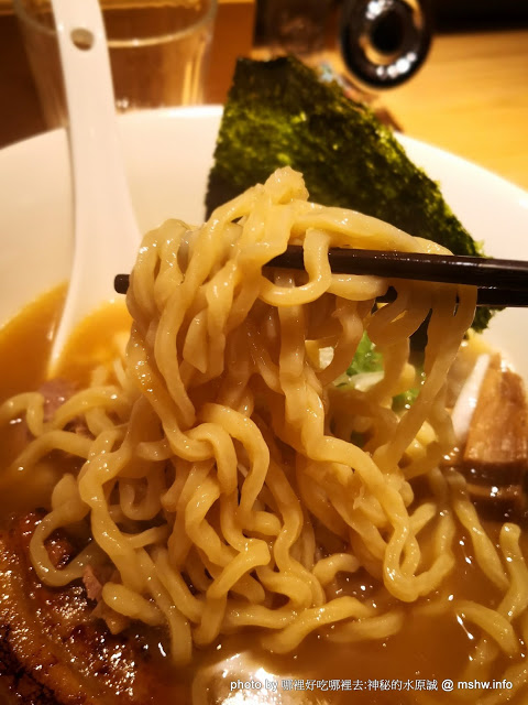 麵屋田宗 濃厚魚介豚骨拉麵:【食記】台中麵屋田宗 濃厚魚介豚骨拉麵@北區中正公園&新民高中&寶覺禪寺 : 物有所值好味到