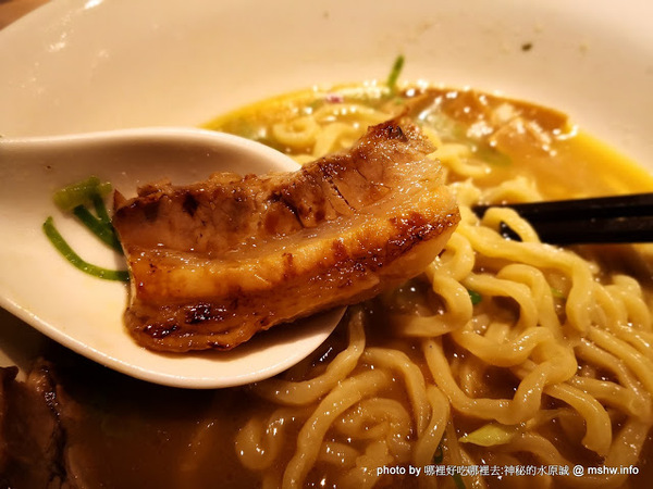 麵屋田宗 濃厚魚介豚骨拉麵:【食記】台中麵屋田宗 濃厚魚介豚骨拉麵@北區中正公園&新民高中&寶覺禪寺 : 物有所值好味到