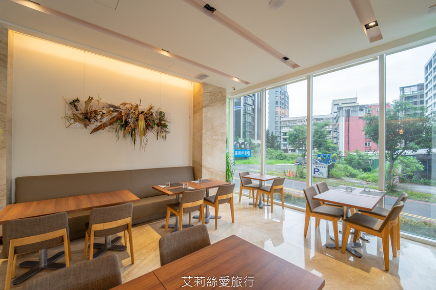 宜蘭礁溪住宿推薦》 幸福之鄉 房內有泡湯池 近礁溪市區交通便利 美味精緻早午餐 - 艾莉絲愛旅行