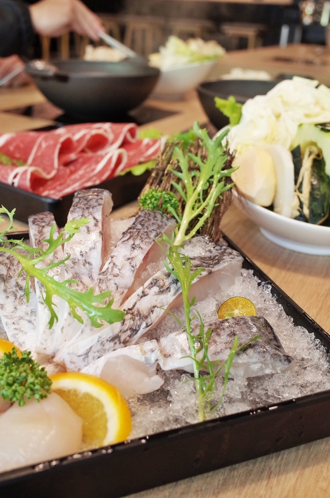 R0310187.JPG R0310187.JPG