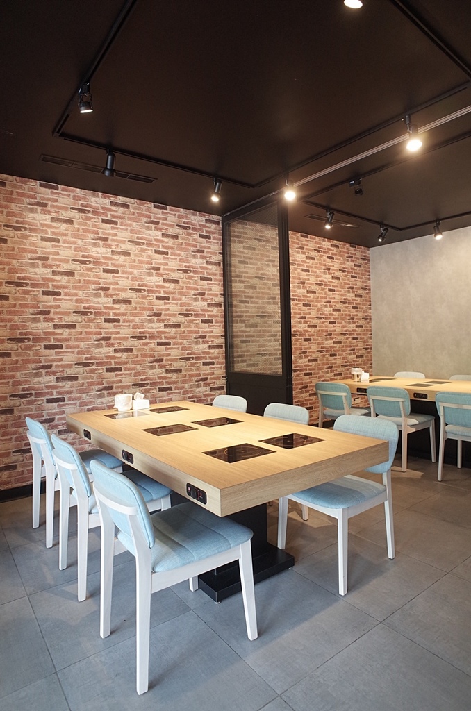 R0310176.JPG R0310176.JPG