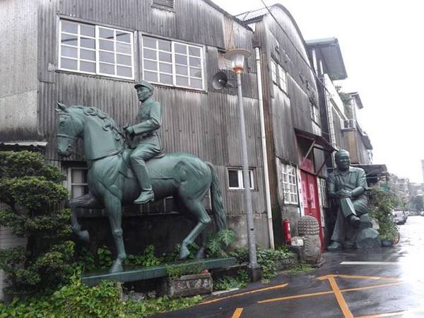 龜山島海鮮餐廳:{食記}北投復興崗-巷口排骨麵店&龜山島海鮮料理