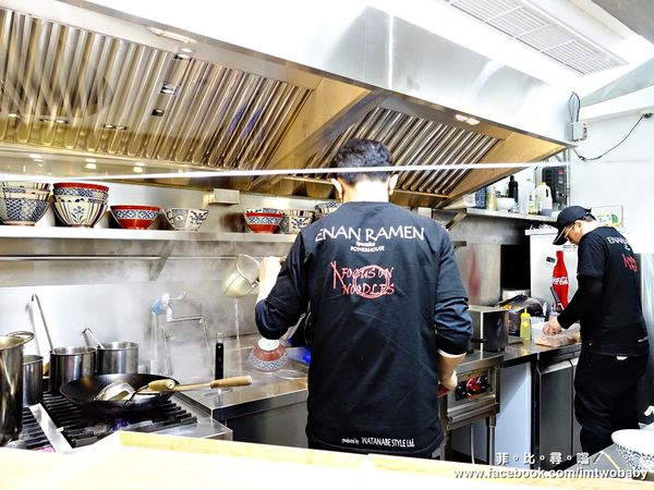 炎庵拉麵(台北忠孝店):【捷運忠孝復興站美食】炎庵拉麵台北忠孝店 日本拉麵進駐東區啦!九州風味拉麵一次滿足 品嚐正港日本職人道地的拉麵精髓! 炎庵拉麵(台北忠孝店):【捷運忠孝復興站美食】炎庵拉麵台北忠孝店 日本拉麵進駐東區啦!九州風味拉麵一次滿足 品嚐正港日本職人道地的拉麵精髓!