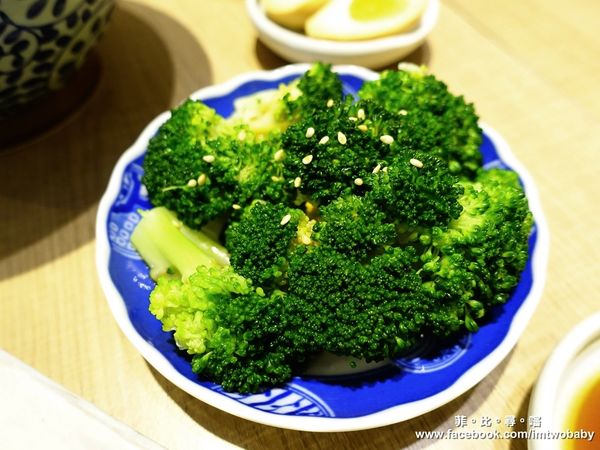 炎庵拉麵(台北忠孝店):【捷運忠孝復興站美食】炎庵拉麵台北忠孝店 日本拉麵進駐東區啦!九州風味拉麵一次滿足 品嚐正港日本職人道地的拉麵精髓! 炎庵拉麵(台北忠孝店):【捷運忠孝復興站美食】炎庵拉麵台北忠孝店 日本拉麵進駐東區啦!九州風味拉麵一次滿足 品嚐正港日本職人道地的拉麵精髓!
