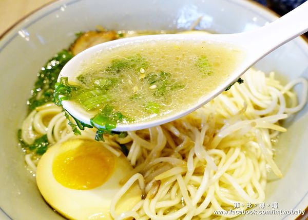 炎庵拉麵(台北忠孝店):【捷運忠孝復興站美食】炎庵拉麵台北忠孝店 日本拉麵進駐東區啦!九州風味拉麵一次滿足 品嚐正港日本職人道地的拉麵精髓! 炎庵拉麵(台北忠孝店):【捷運忠孝復興站美食】炎庵拉麵台北忠孝店 日本拉麵進駐東區啦!九州風味拉麵一次滿足 品嚐正港日本職人道地的拉麵精髓!