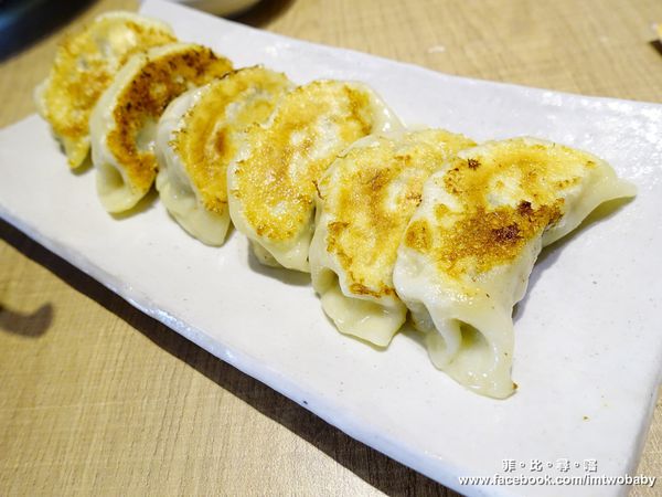 炎庵拉麵(台北忠孝店):【捷運忠孝復興站美食】炎庵拉麵台北忠孝店 日本拉麵進駐東區啦!九州風味拉麵一次滿足 品嚐正港日本職人道地的拉麵精髓! 炎庵拉麵(台北忠孝店):【捷運忠孝復興站美食】炎庵拉麵台北忠孝店 日本拉麵進駐東區啦!九州風味拉麵一次滿足 品嚐正港日本職人道地的拉麵精髓!