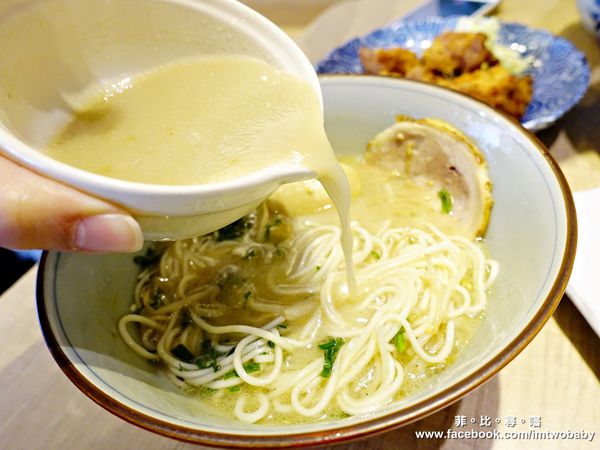 炎庵拉麵(台北忠孝店):【捷運忠孝復興站美食】炎庵拉麵台北忠孝店 日本拉麵進駐東區啦!九州風味拉麵一次滿足 品嚐正港日本職人道地的拉麵精髓! 炎庵拉麵(台北忠孝店):【捷運忠孝復興站美食】炎庵拉麵台北忠孝店 日本拉麵進駐東區啦!九州風味拉麵一次滿足 品嚐正港日本職人道地的拉麵精髓!