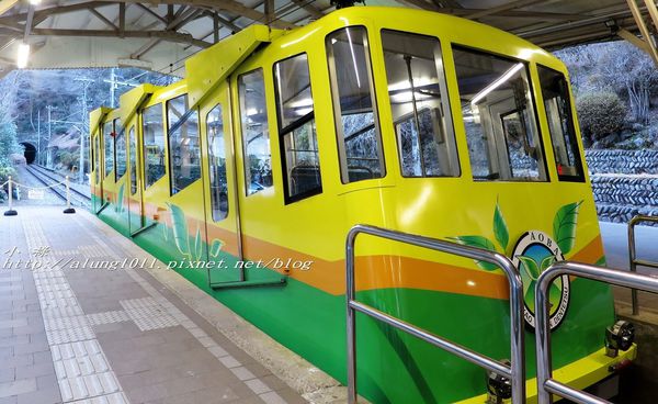 高尾登山電鉄(株)：米其林三星景點!!!  ..八王子高尾山 / 纜車篇