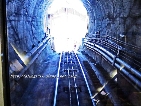 高尾登山電鉄(株)：米其林三星景點!!!  ..八王子高尾山 / 纜車篇