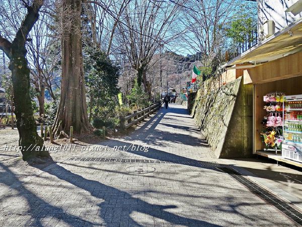 高尾登山電鉄(株)：米其林三星景點!!!  ..八王子高尾山 / 纜車篇