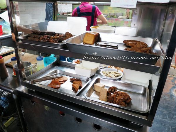 菩園素食麵店：菩園素食麵店 / 愛麵族的素食饗堂