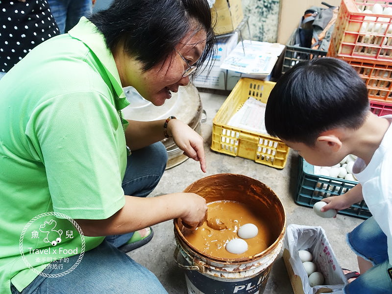 【遊】紅土溫泉野放鴨｜潘氏農場鹹蛋DIY vs 無料泡腳池 @魚兒 x 牽手明太子的「視」界旅行