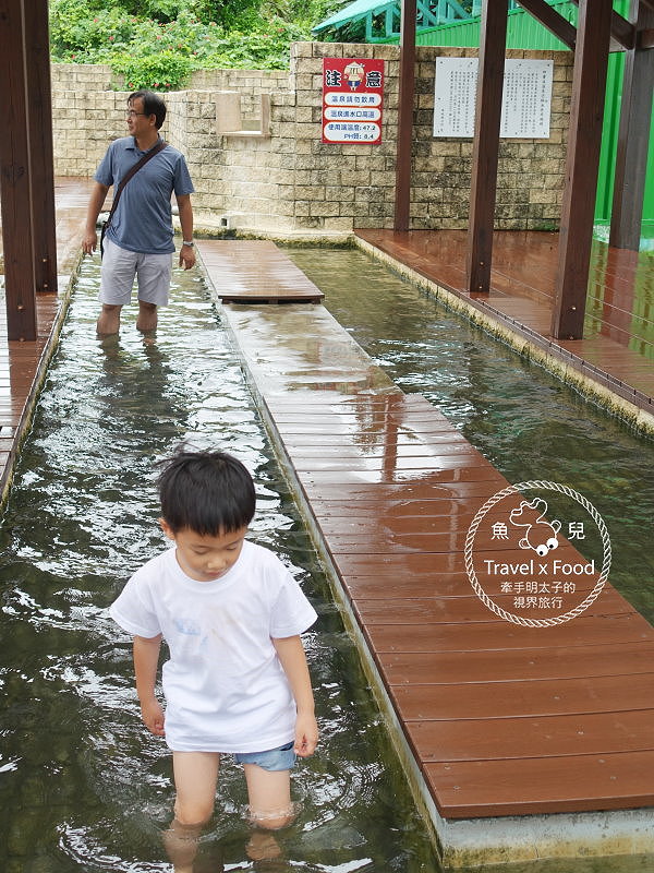 【遊】紅土溫泉野放鴨｜潘氏農場鹹蛋DIY vs 無料泡腳池 @魚兒 x 牽手明太子的「視」界旅行