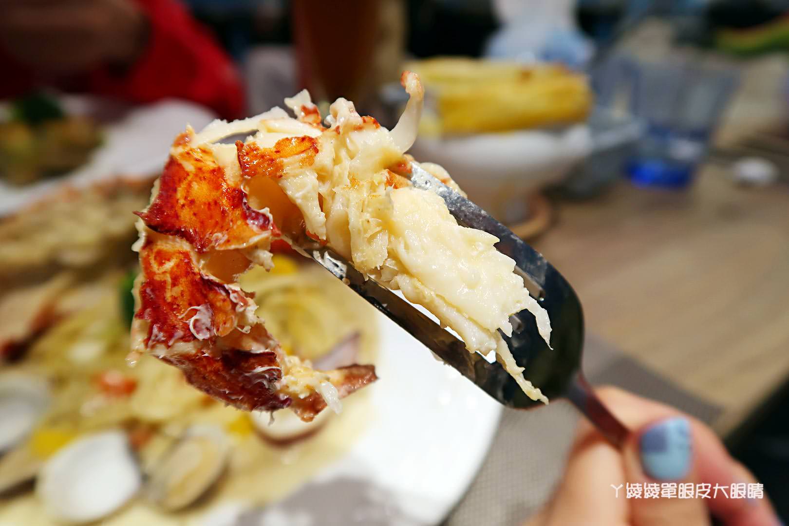 新竹美食餐廳推薦，大遠百附近《Only創意料理》龍蝦義大利麵超霸氣｜噴發少女心的草莓日式可麗餅