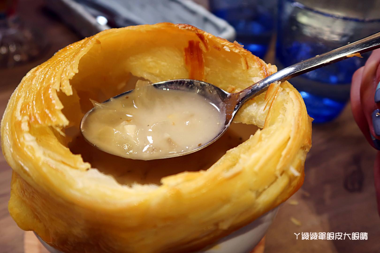 新竹美食餐廳推薦，大遠百附近《Only創意料理》龍蝦義大利麵超霸氣｜噴發少女心的草莓日式可麗餅