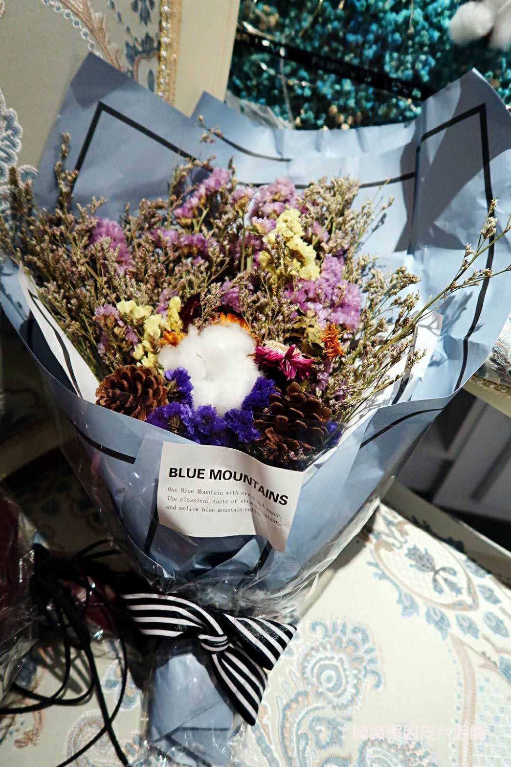 新竹美食餐廳推薦，大遠百附近《Only創意料理》龍蝦義大利麵超霸氣｜噴發少女心的草莓日式可麗餅