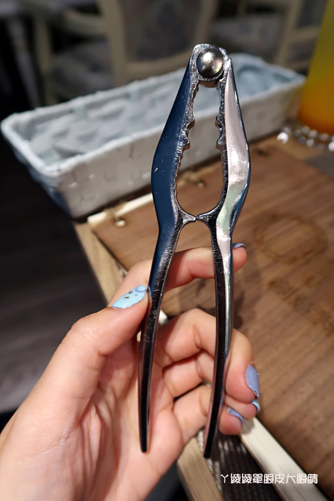 新竹美食餐廳推薦，大遠百附近《Only創意料理》龍蝦義大利麵超霸氣｜噴發少女心的草莓日式可麗餅