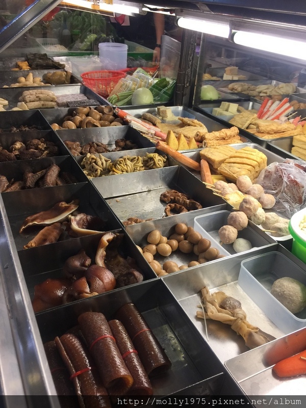 桶牆鐵味：【新北新莊】桶牆鐵味/加熱滷味/傳統美食/宵夜下酒菜