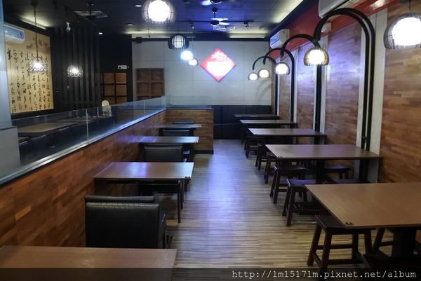 老夫子牛肉麵-大里成功店