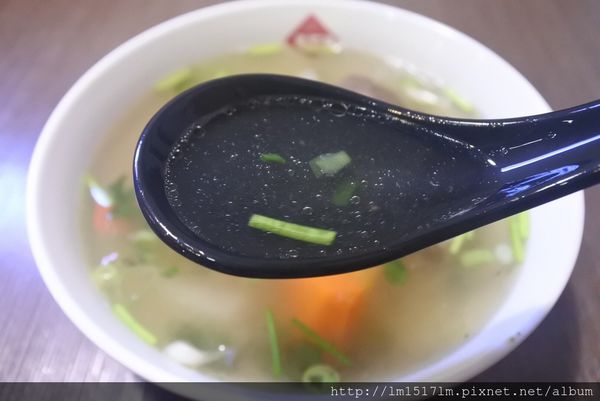 老夫子牛肉麵-大里成功店