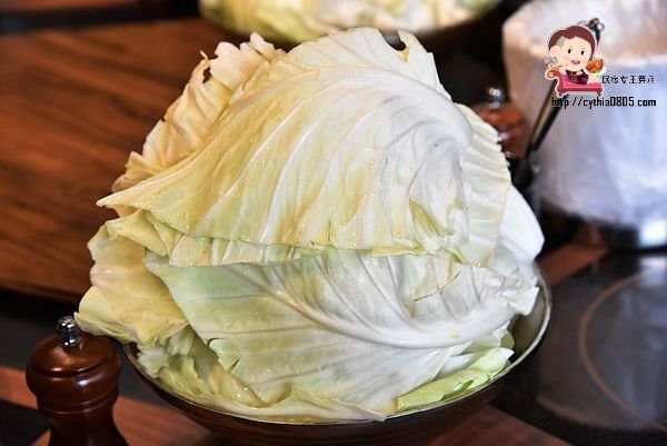 桃園中壢美食-福叄鍋物-超浮誇的240盎司大肉山,一年一次就夠了,下次要挑戰多少肉啊 @民宿女王芽月-美食.旅遊.全台趴趴走