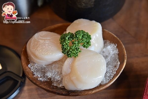 桃園中壢美食-福叄鍋物-超浮誇的240盎司大肉山,一年一次就夠了,下次要挑戰多少肉啊 @民宿女王芽月-美食.旅遊.全台趴趴走