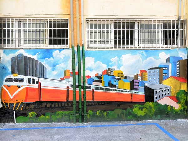 靜修國小：【彰化員林景點】靜修國民小學~靜修鐵道文化園區，3D立體火車彩繪