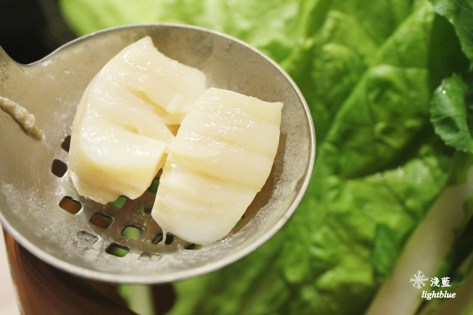 [ 南京復興站．八德路美食 ] 淺藍 × 農場餐桌鍋物料理～近東區微風百貨，費時費工的雞精湯火鍋