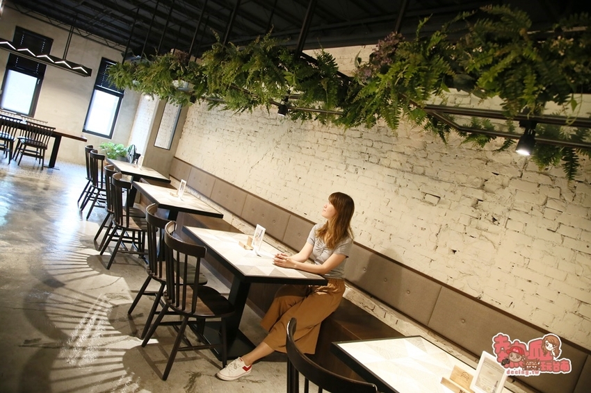 【台南美食】隱藏版的老屋打卡點！竟藏著美式風格的另類餐點：In Stock 飲食客 - 熱血玩台南。跳躍新世界