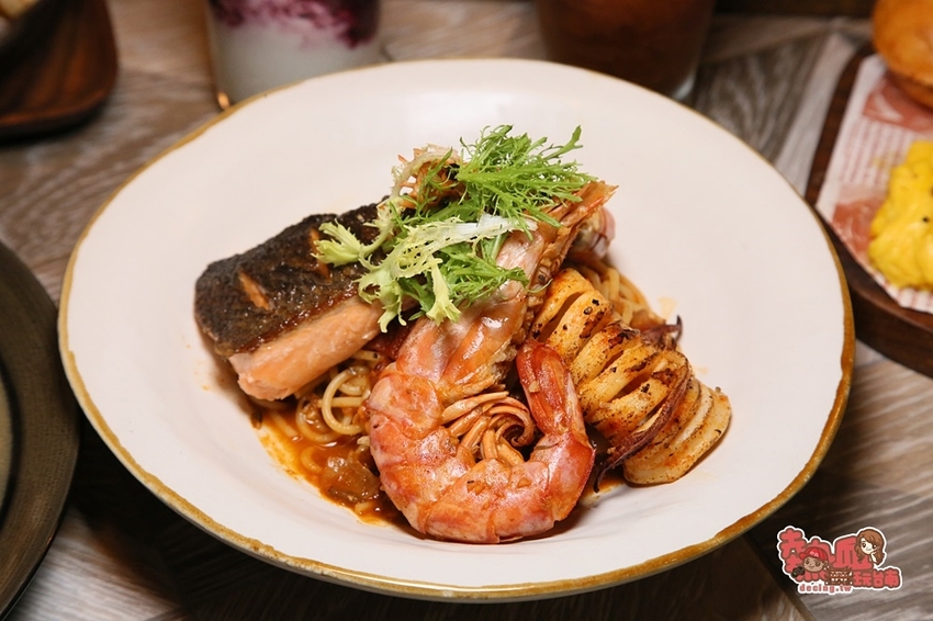 【台南美食】隱藏版的老屋打卡點！竟藏著美式風格的另類餐點：In Stock 飲食客 - 熱血玩台南。跳躍新世界