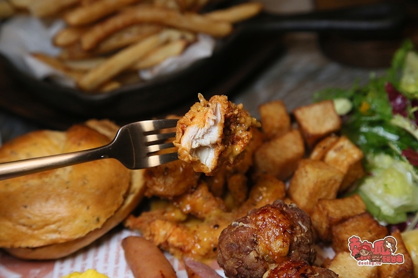 【台南美食】隱藏版的老屋打卡點！竟藏著美式風格的另類餐點：In Stock 飲食客 - 熱血玩台南。跳躍新世界