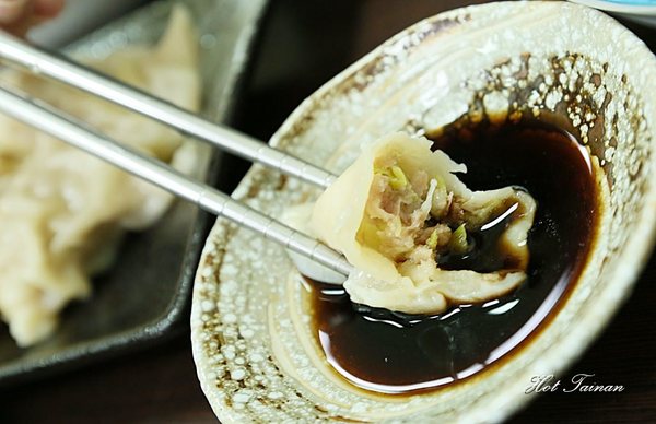 杜桑灶咖：【台南美食】不輸日本烏龍麵的在地小吃，銅板價就讓你飽餐一頓：杜桑灶咖