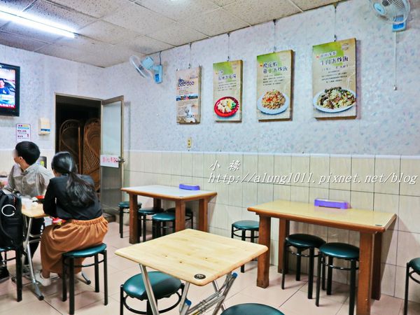 舊車頭食堂：CP值超高!!!   哈瑪星 / 舊車頭食堂