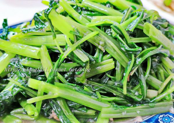 舊車頭食堂：CP值超高!!!   哈瑪星 / 舊車頭食堂