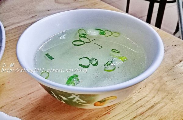 舊車頭食堂：CP值超高!!!   哈瑪星 / 舊車頭食堂