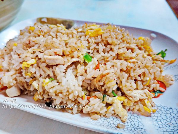 舊車頭食堂：CP值超高!!!   哈瑪星 / 舊車頭食堂