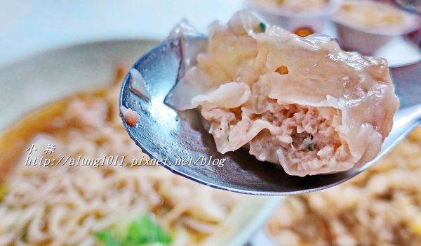 舊車頭食堂：CP值超高!!!   哈瑪星 / 舊車頭食堂